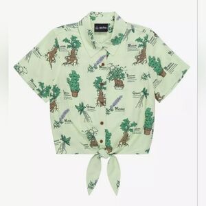 BoxLunch Harry Potter Herbology Notes Tie-Front Woven Top Medium